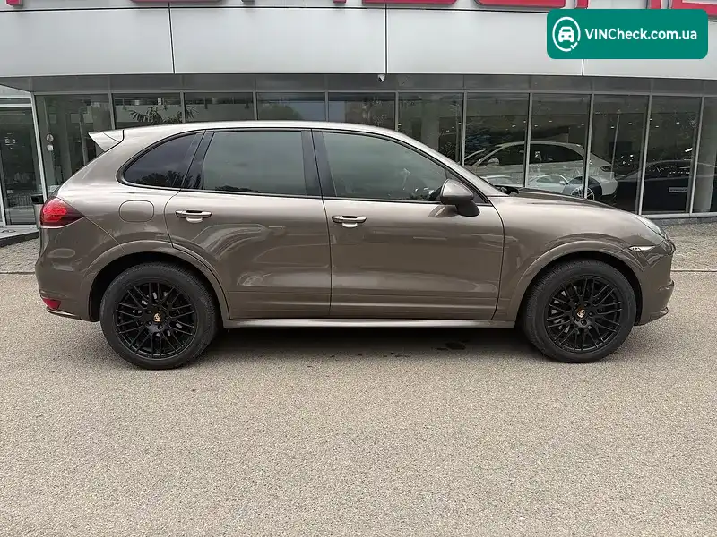 Porsche Cayenne 2013, фото з оголошення 2 з 20, VIN WP1ZZZ92ZELA67543