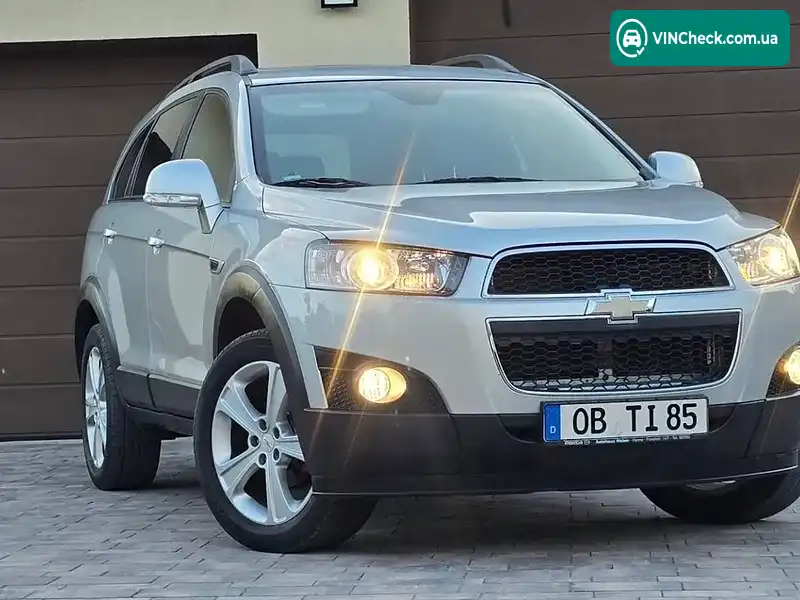 Chevrolet Captiva 2013, фото з оголошення 2 з 20, VIN KL1CF26U9CB047702