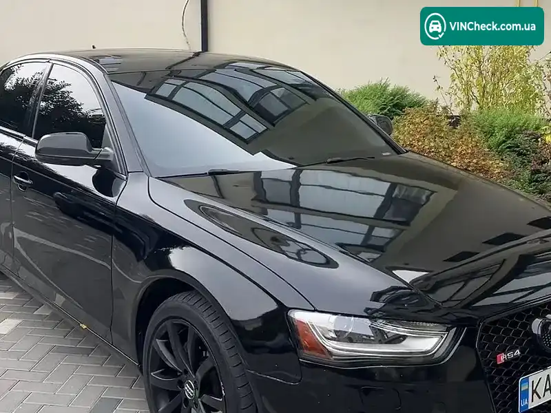 Audi A4 2012, фото з оголошення 2 з 5, VIN WAUFFAFL9DN004053