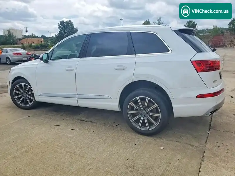 Audi Q7 2018, фото з оголошення 2 з 13, VIN WA1LAAF7GJD001917