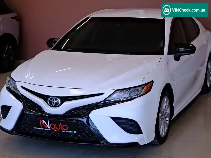Toyota Camry 2018, фото з оголошення 2 з 20, VIN 4T1B11HK2JU079825
