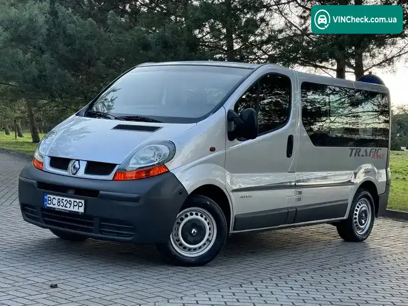 Renault Trafic 2003, фото з оголошення 2 з 21, VIN VF1FLACA63Y003889