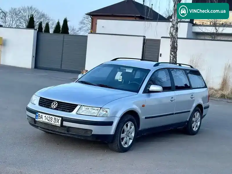 Volkswagen Passat 1998, фото з оголошення 2 з 18, VIN WVWZZZ3BZWE031100
