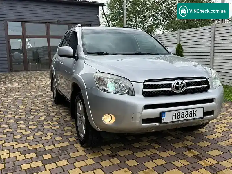 Toyota RAV4 2007, фото з оголошення 2 з 21, VIN JTMBD31V275106620