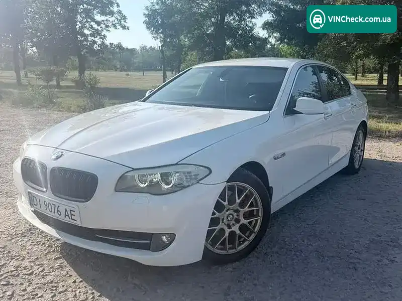 BMW 5 Series 2012, фото з оголошення 1 з 10, VIN WBAXG11060DY83378
