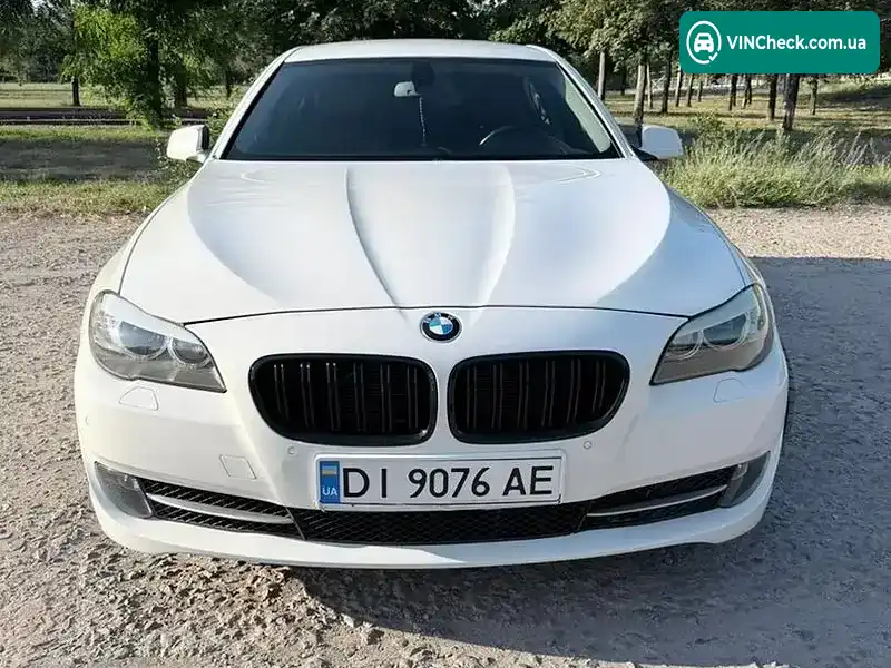 BMW 5 Series 2012, фото з оголошення 2 з 10, VIN WBAXG11060DY83378