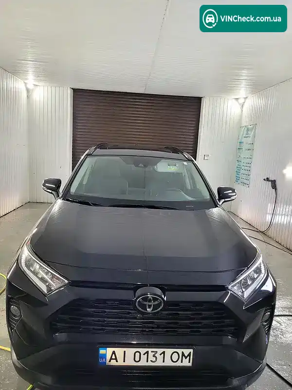 Toyota RAV4 2019, фото з оголошення 2 з 9, VIN 2T3W1RFV5KW009838