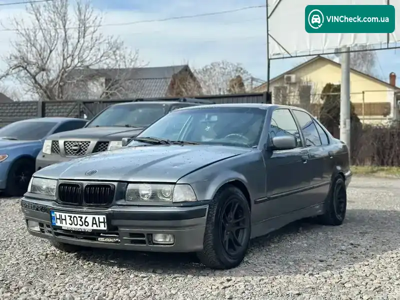 BMW 3 Series 1996, фото з оголошення 1 з 13, VIN WBACB51020AN20338