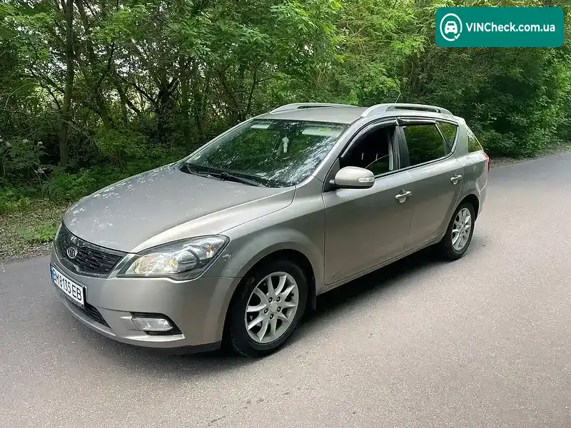 Kia Ceed 2010, фото з оголошення 2 з 18, VIN U5YHC816AAL151668