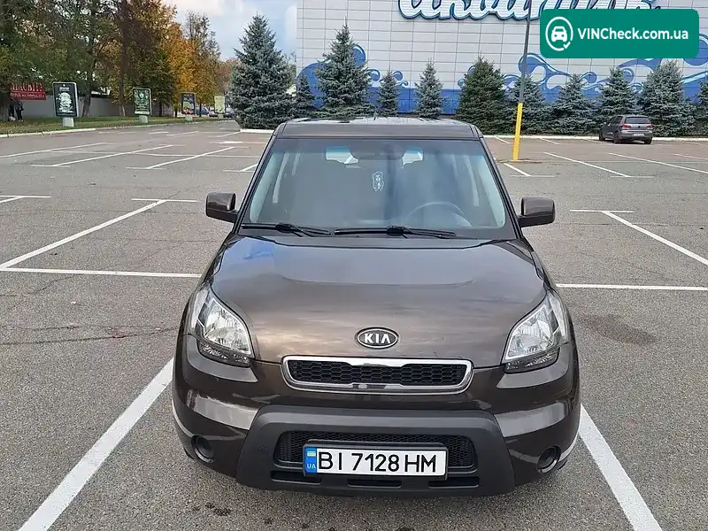 Kia Soul 2011, фото з оголошення 2 з 20, VIN KNAJT811AB7336359