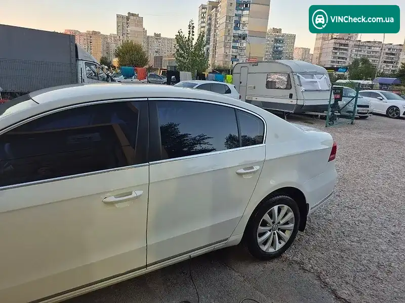 Volkswagen Passat 2012, фото з оголошення 2 з 12, VIN WVWZZZ3CZDP027536