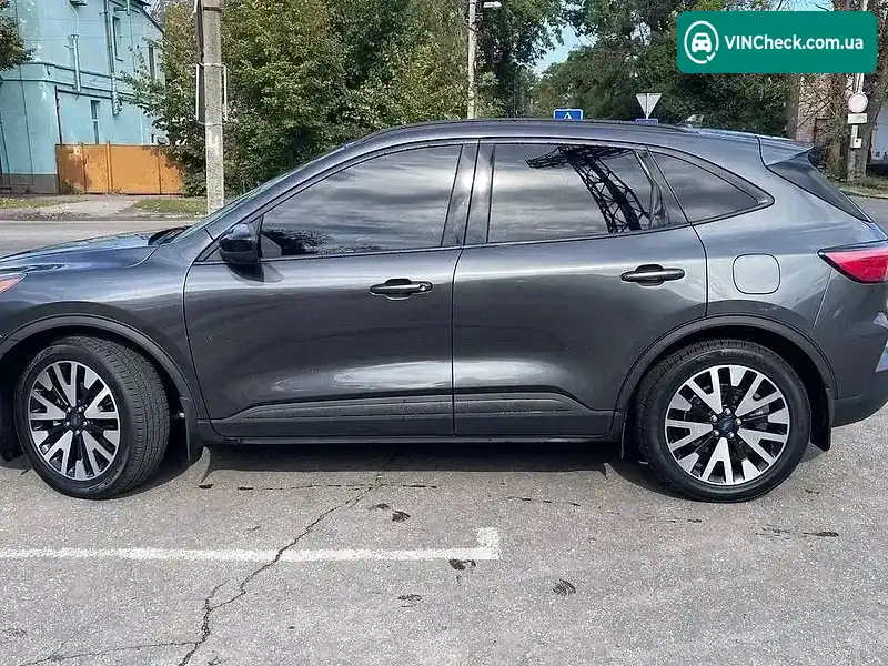 Ford Escape 2020, фото з оголошення 2 з 20, VIN 1FMCU0BZ1LUA78535