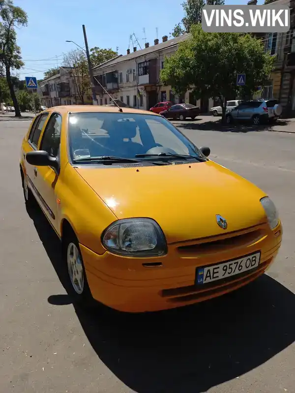 Renault Clio 2001, фото з оголошення 1 з 14, VIN VF1LB030524436994