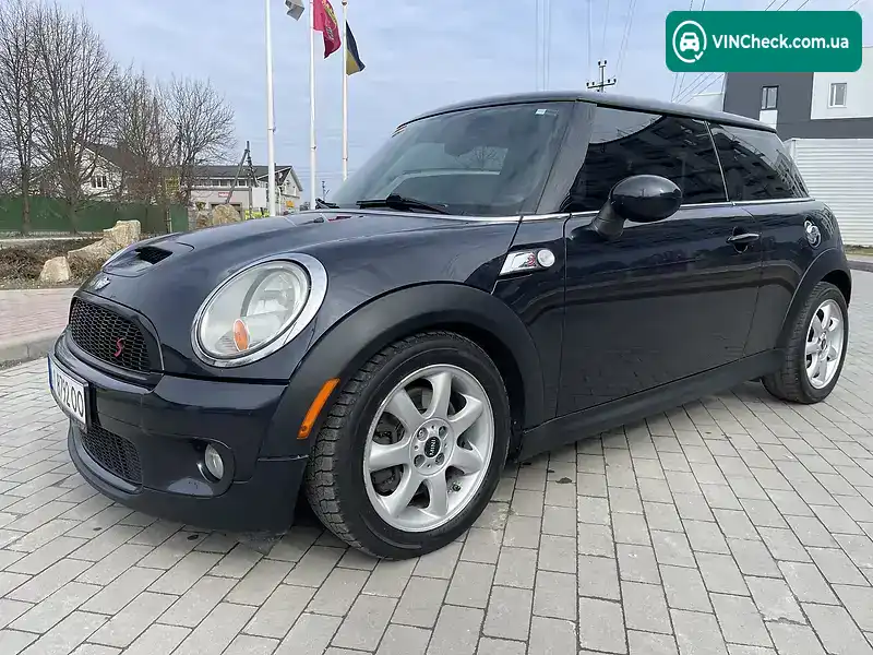 MINI Hatch 2008, фото з оголошення 1 з 20, VIN WMWMF73519TW80841