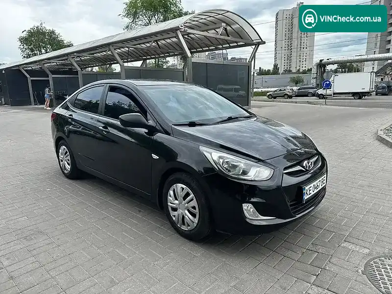 Hyundai Accent 2013, фото з оголошення 1 з 21, VIN Z94CT41CADR202309