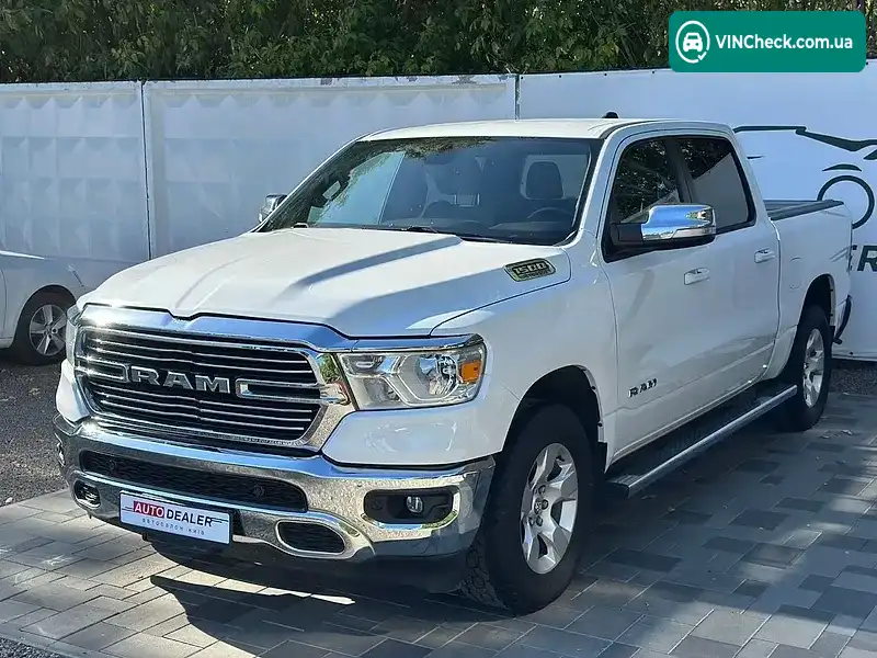 Dodge RAM 1500 2021, фото з оголошення 2 з 20, VIN 1C6RRFFG1NN326797