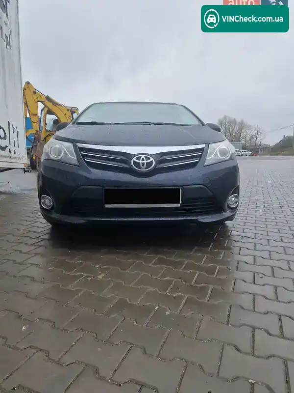 Toyota Avensis 2013, фото з оголошення 2 з 17, VIN SB1EB76L90E037775