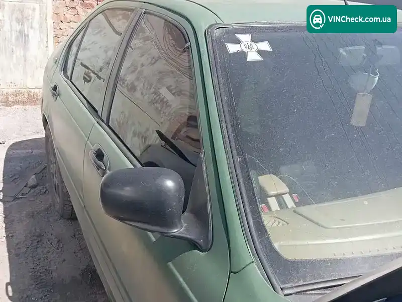 Rover 420 1999, фото з оголошення 1 з 6, VIN SARRTZLCPXD354581