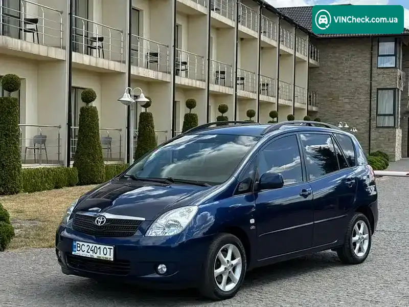 Toyota Corolla Verso 2001, фото з оголошення 1 з 20, VIN JTDEX28E200001843