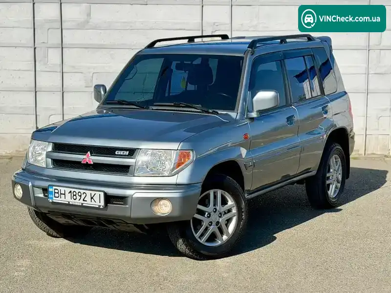Mitsubishi Pajero 2003, фото з оголошення 1 з 21, VIN JMP0RH77W3X013613