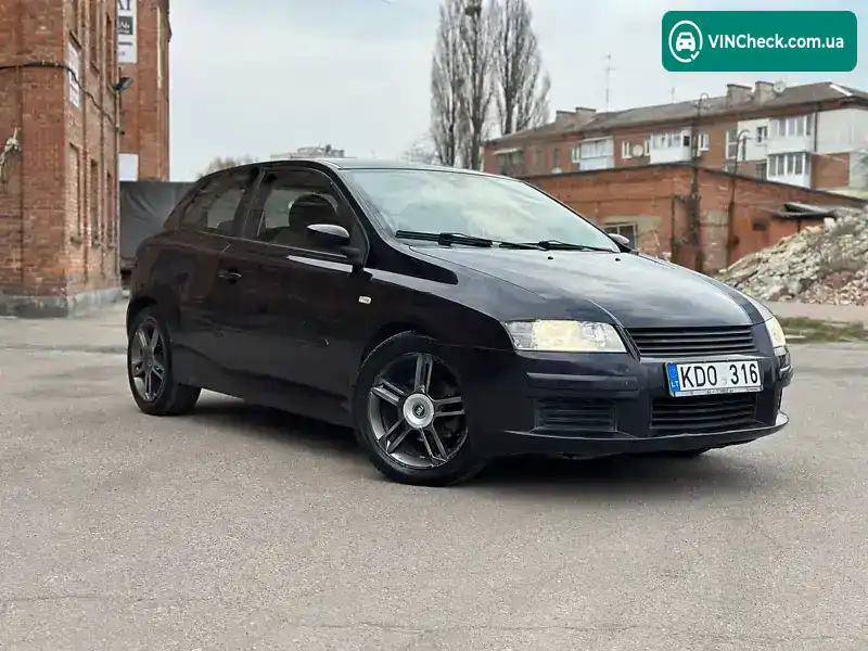 Fiat Stilo 2003, фото з оголошення 2 з 20, VIN ZFA19200000259218