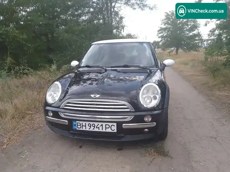 MINI Hatch 2004, фото з оголошення 2 з 4, VIN WMWRB11060TK29039