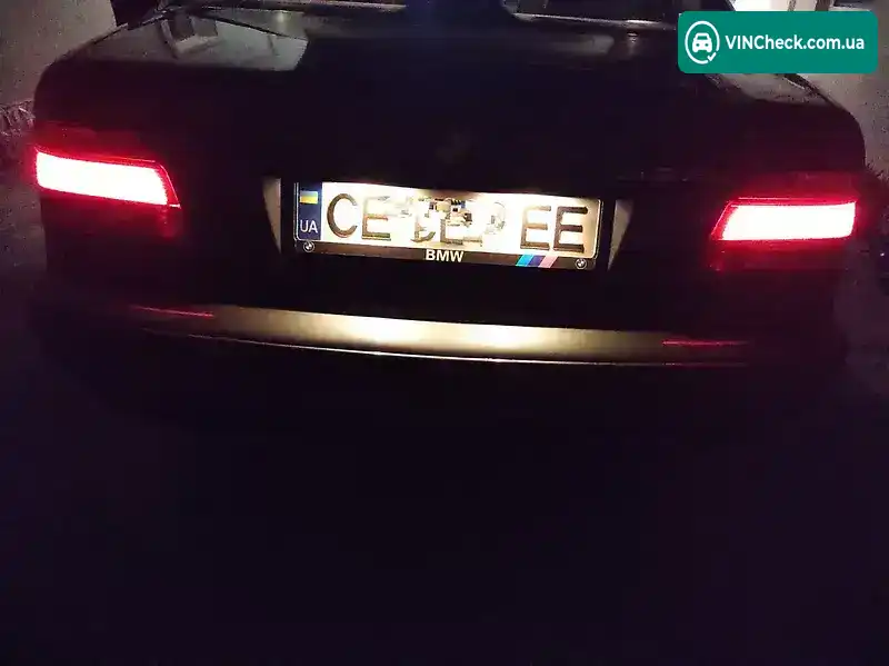 BMW 5 Series 2000, фото з оголошення 2 з 20, VIN WBADL810X0GX44845