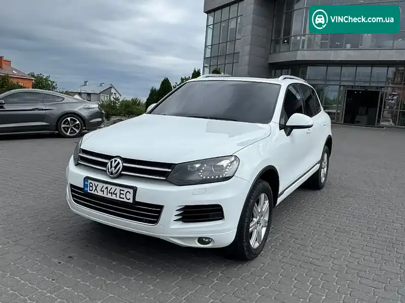 Volkswagen Touareg 2013, фото з оголошення 1 з 20, VIN WVGZZZ7PZED000559