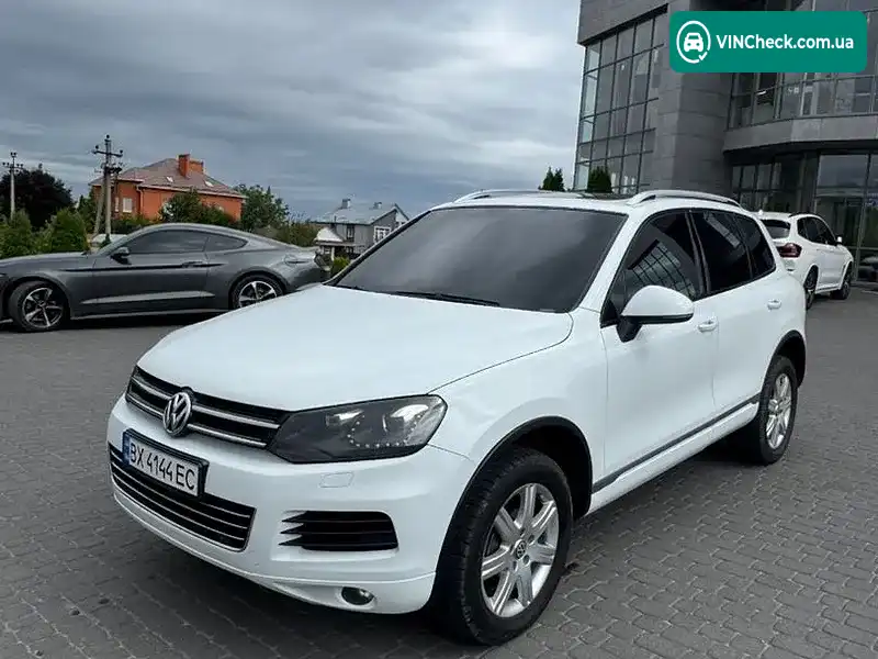 Volkswagen Touareg 2013, фото з оголошення 2 з 20, VIN WVGZZZ7PZED000559