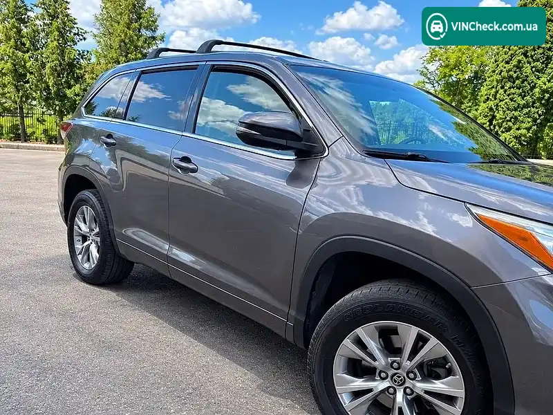 Toyota Highlander 2016, фото з оголошення 2 з 13, VIN 5TDZKRFH3GS184411