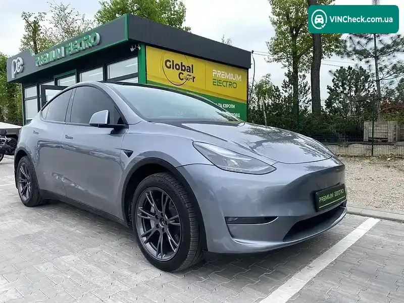 Tesla Model Y 2024, фото з оголошення 1 з 21, VIN 7SAYGDEE9SA357174