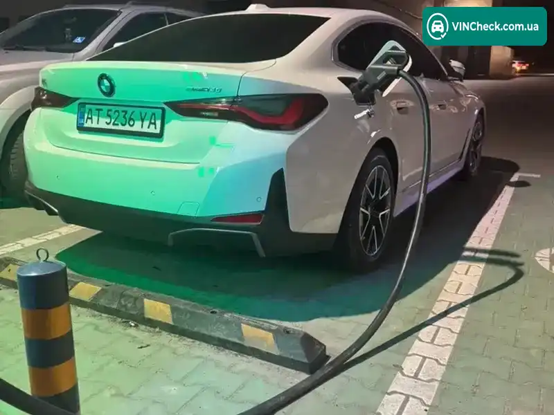 BMW i4 2023, фото з оголошення 2 з 10, VIN WBY73AW0XPFP89525