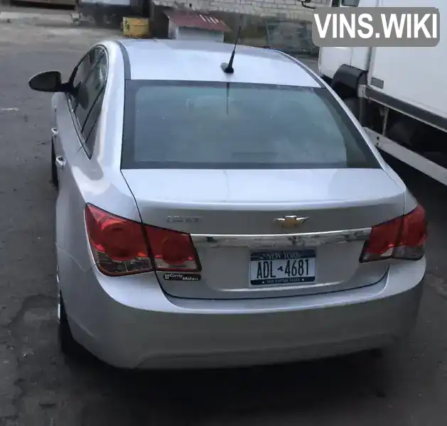 Chevrolet Cruze 2013, фото з оголошення 2 з 12, VIN 1G1PA5SHXE7205683