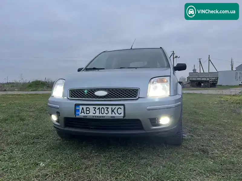 Ford Fusion 2003, фото з оголошення 2 з 16, VIN WF0UXXGAJU3U49716