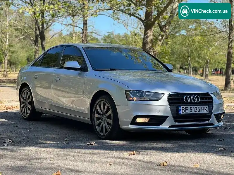 Audi A4 2013, фото з оголошення 2 з 20, VIN WAUAFAFL2DN037261