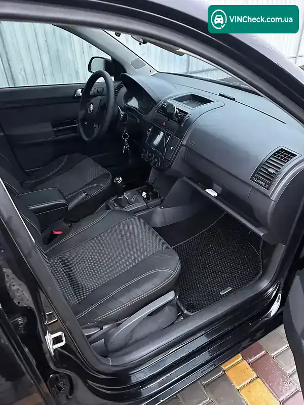 Volkswagen Polo 2007, фото з оголошення 2 з 9, VIN WVWZZZ9NZ7D045929