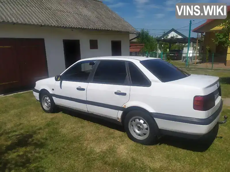 Volkswagen Passat 1994, фото з оголошення 2 з 16, VIN WVWZZZ33ZGE116067