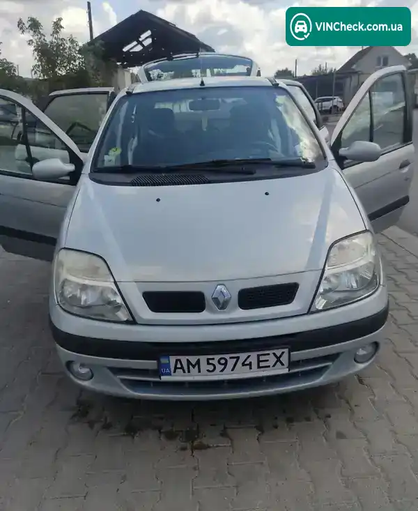 Renault Megane 2001, фото з оголошення 1 з 7, VIN VF1JA1F0523165933