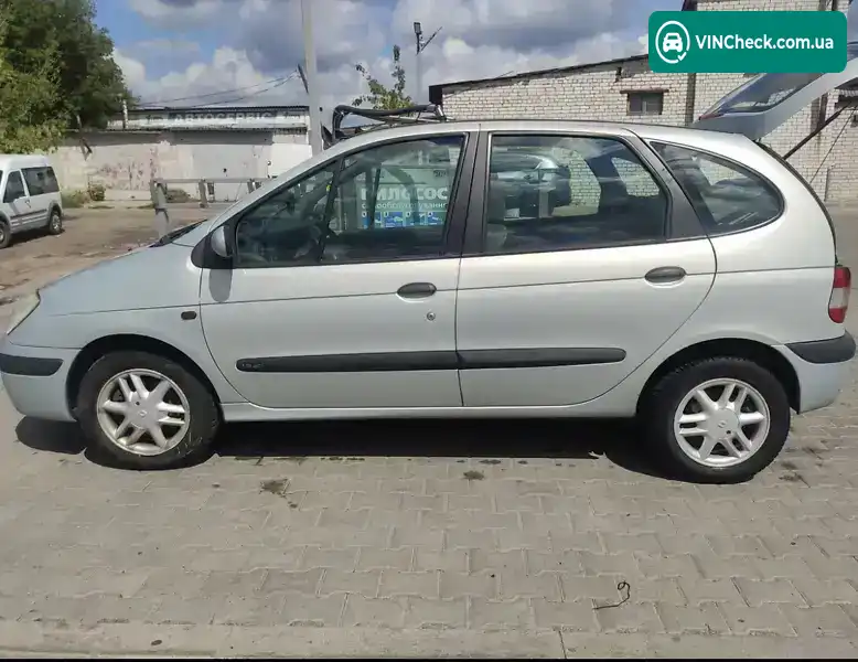 Renault Megane 2001, фото з оголошення 2 з 7, VIN VF1JA1F0523165933