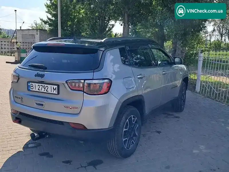 Jeep Compass 2019, фото з оголошення 2 з 7, VIN 3C4NJDDB9KT739928