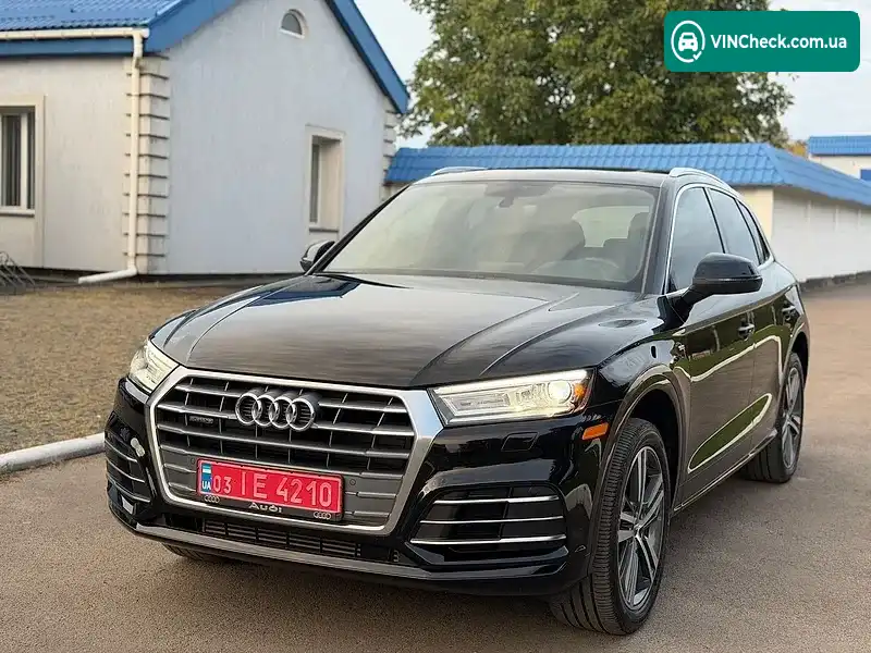 Audi Q5 2019, фото з оголошення 2 з 20, VIN WA1ENAFY3K2030895