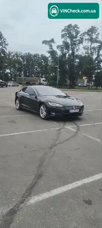 Tesla Model S 2013, фото з оголошення 1 з 12, VIN 5YJSATACTDFP11626