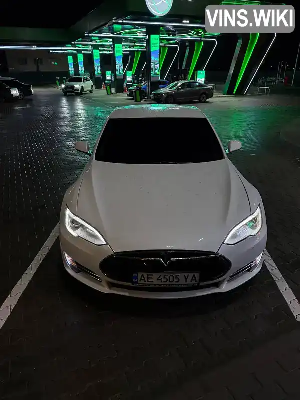 Tesla Model S 2014, фото з оголошення 1 з 21, VIN 5YJSA1H12EFP34253