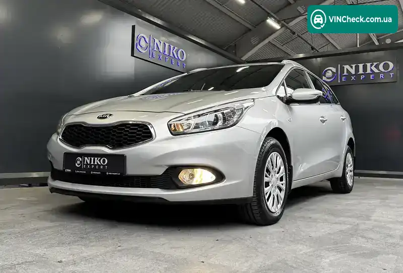 Kia Ceed 2015, фото з оголошення 2 з 21, VIN U5YHN816BFL139379