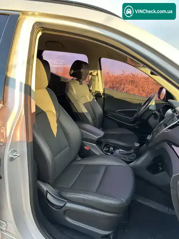 Hyundai Santa FE 2013, фото з оголошення 1 з 2, VIN KMHSW81UBDU121434
