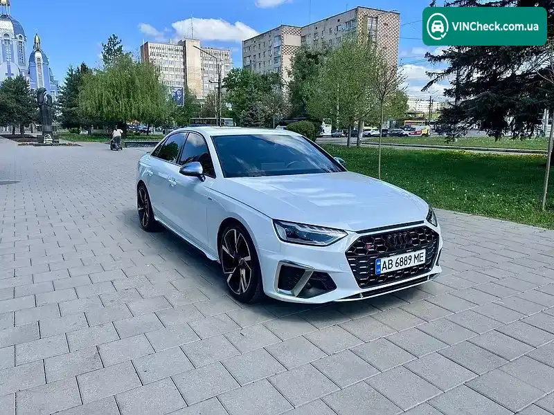 Audi A4 2021, фото з оголошення 1 з 21, VIN WAUEAAF45NN007245