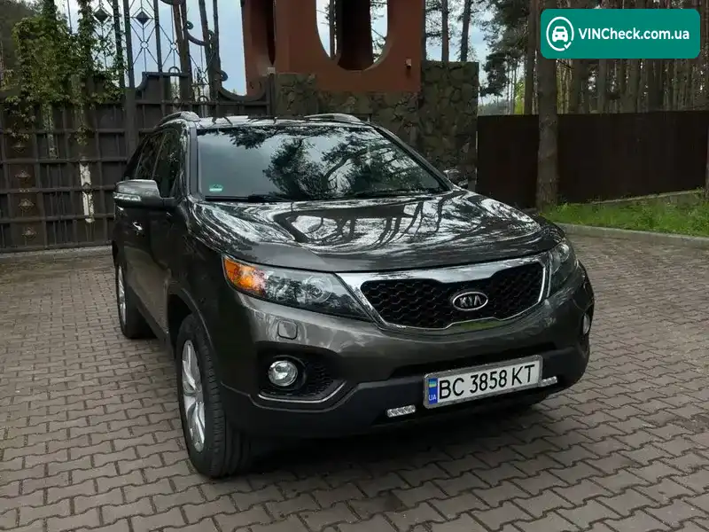 Kia Sorento 2010, фото з оголошення 2 з 20, VIN KNAKU814DA5097566