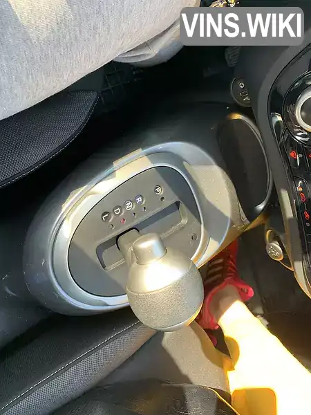 Nissan Juke 2019, фото з оголошення 2 з 17, VIN SJNFBAF15U8067209