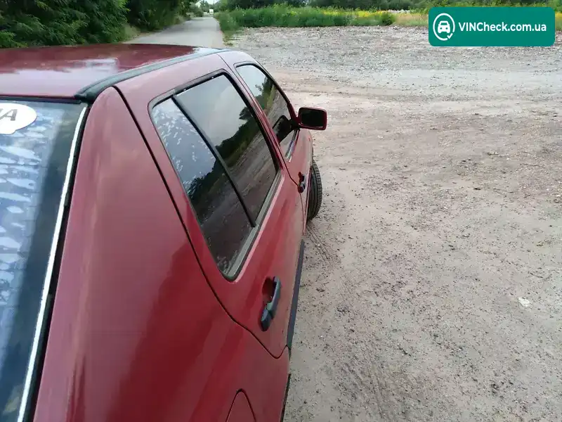 Volkswagen Vento 1996, фото з оголошення 1 з 17, VIN WVWZZZ1HZTW065199