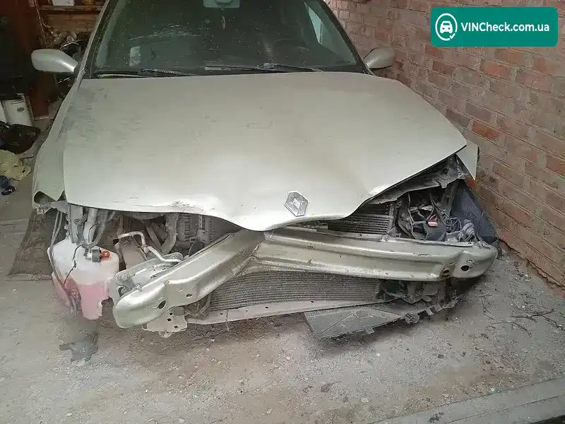 Renault Laguna 2002, фото з оголошення 1 з 17, VIN VF1BG0A0526589299